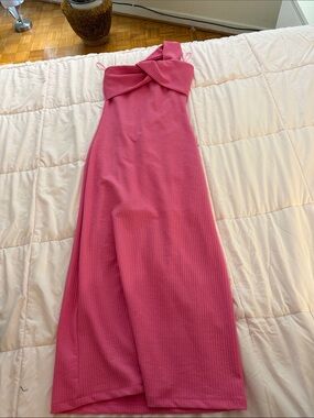 Pink Knit Twist-Detail Maxi Dress